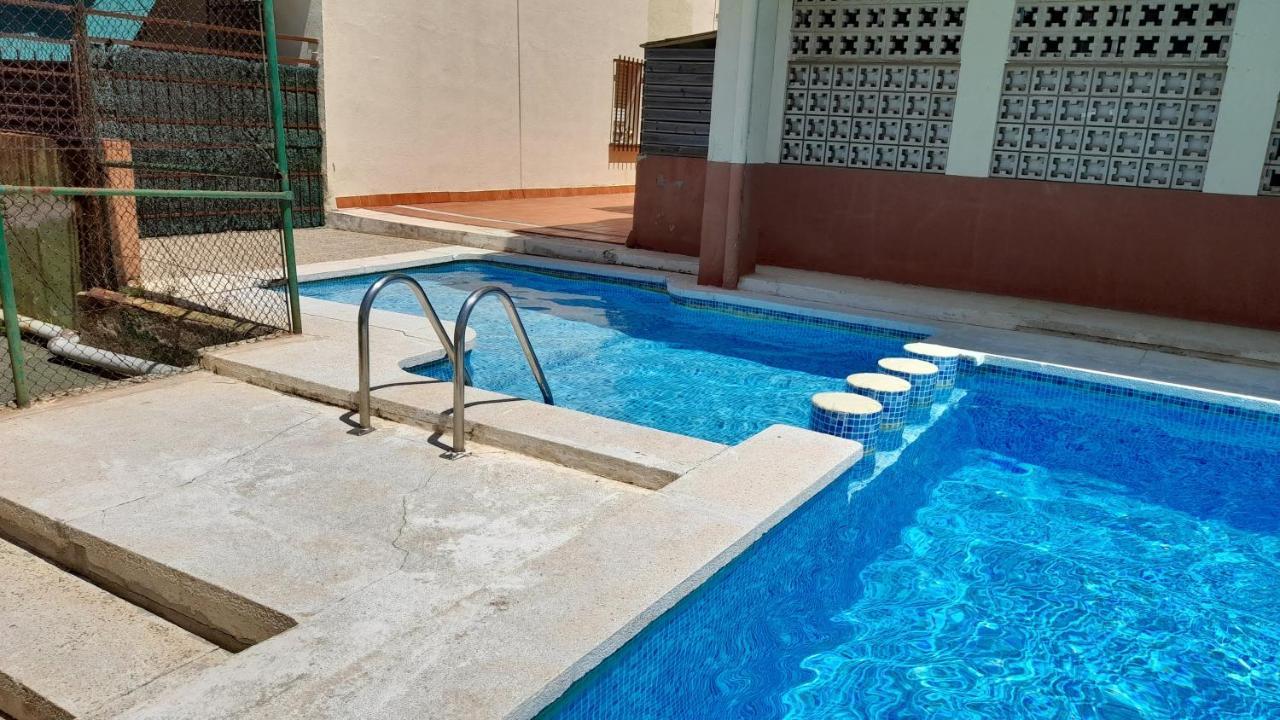 Con Piscina Y Bonita Terraza Apartment Segur de Calafell